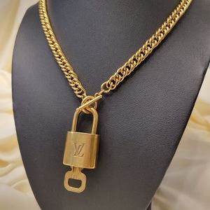 Buy Free Shipping [Used] LOUIS VUITTON Charm Chain LV Padlock Gold Silver  M00538 from Japan - Buy authentic Plus exclusive items from Japan